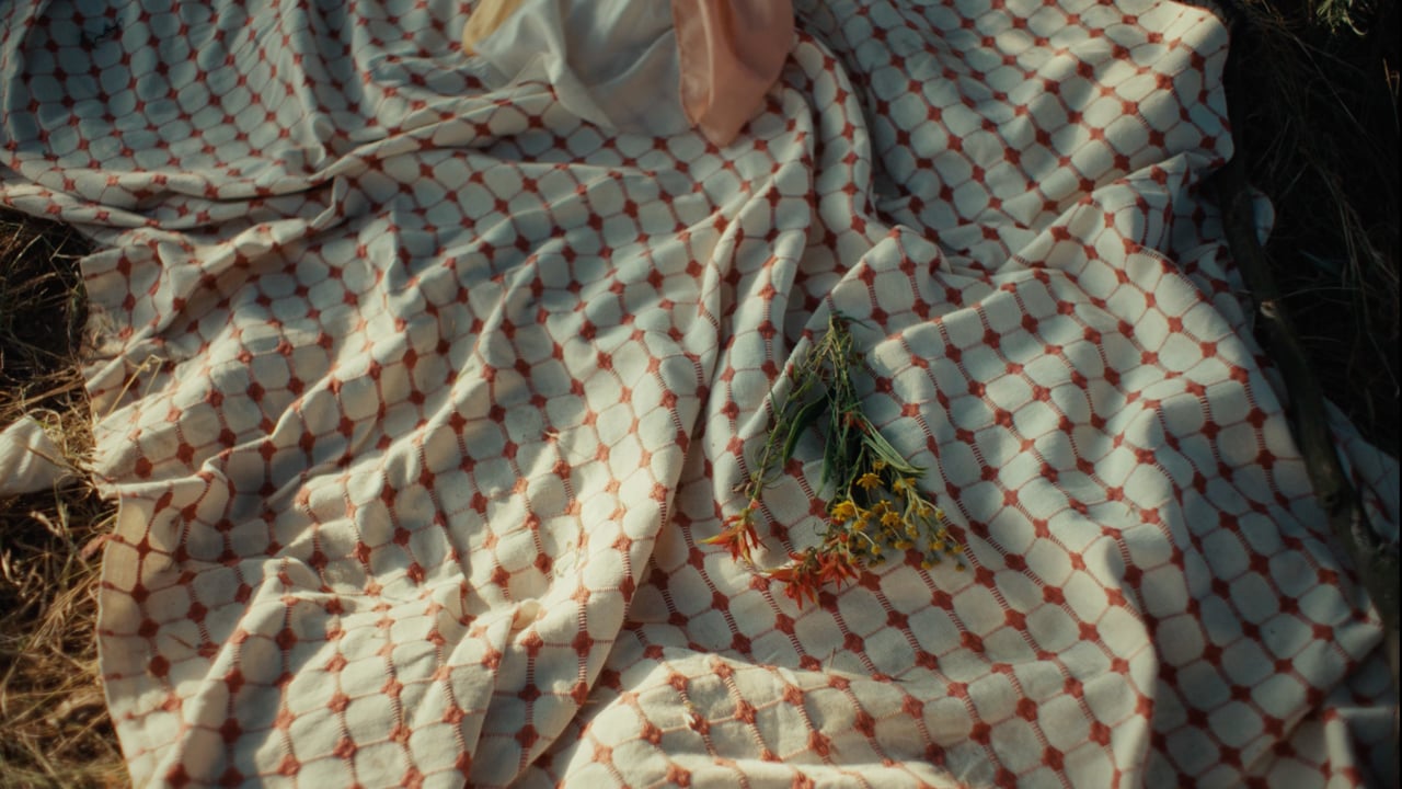 Expedia | Nothing